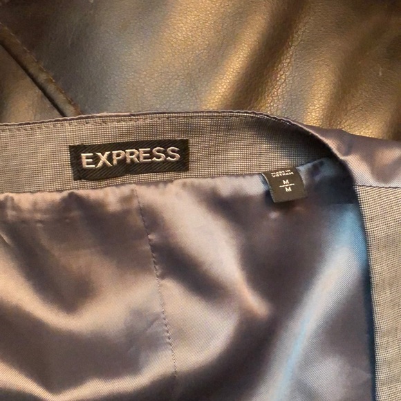 Express Men’s Suit vest. - Picture 3 of 3